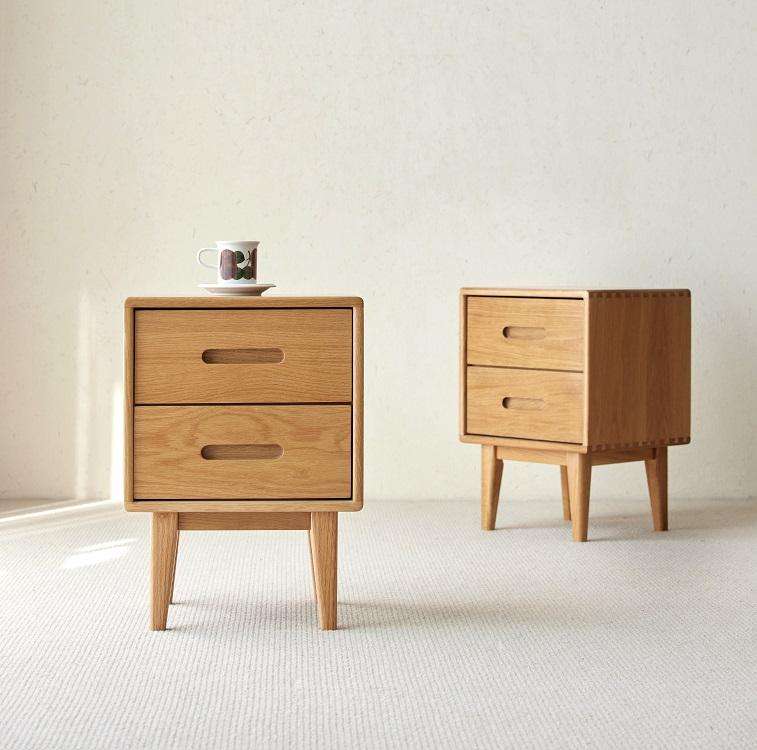 Wholesale Solid Wood Small Bedside Table, Handcrafted Nightstand with Authentic Wooden Veneer, 2-Drawer Modern Nightstand for Bedroom