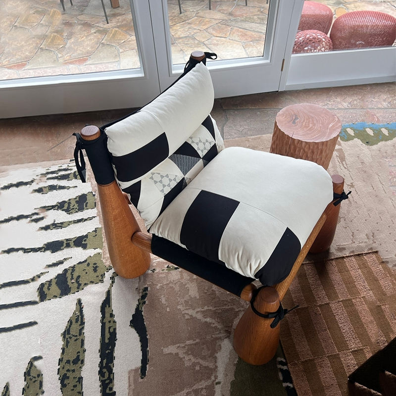 Modern Ash Wood Single Lounge Chair, Artistic Graffiti Fabric Upholstery, Cotton-Filled Accent Chair for Living Room and Bedroom