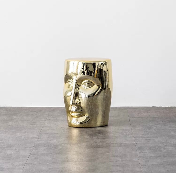 Modern 3D Face Mirror side Table, Modern nightstand, High quality Electroplated Finnish (NO ALUMINIUM, NO DULLING IN LONG TERM) multipurpose 3D Face Design Accent Table Mirror finish electroplated small coffee table