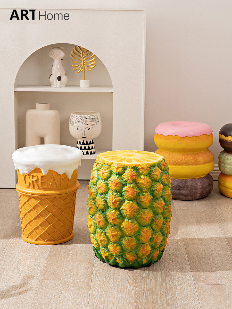 Pineapple Shaped Resin Stool, Tropical Fruit Accent Seat, Decorative Side Table, Small Shoe Bench, Artistic Indoor Outdoor Home Decor for Entryway, Living Room, Patio, Garden