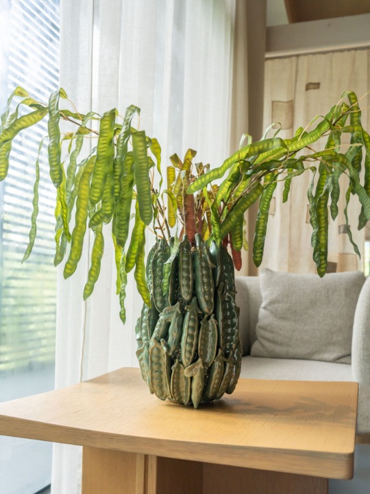 Green Ceramic Pea Pod Vase, Sculptural Flower Vessel for Table Decor