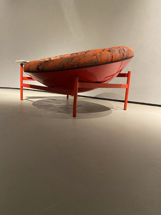 Orange Round Lounge Chair with Attached Side Table, Modern Upholstered Accent Chair with Metal Frame, Oversized Saucer Chair for Living Room, Bedroom, Reading Corner, Studio and Luxury Home Decor