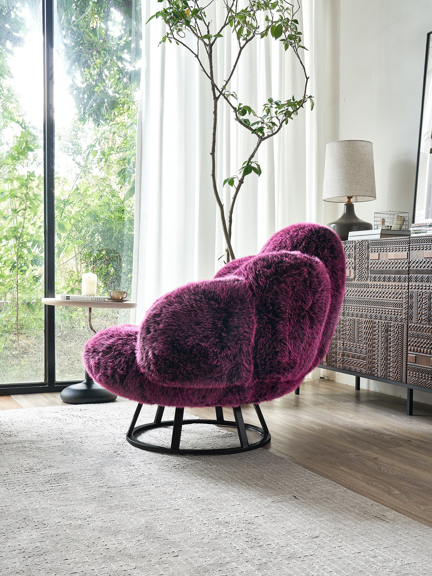 Modern Oversized Faux Fur Swivel Accent Chair, Plush Upholstered Lounge Armchair with High-Density Foam Cushion, Contemporary Barrel Reading Chair for Living Room, Bedroom, Apartment & Hotel, Magenta Pink
