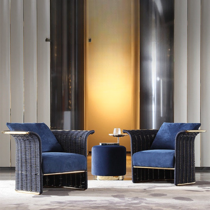 Outdoor Wicker Lounge Chair with Navy Blue Cushions, Handwoven Rattan Style Patio Armchair with Stainless Steel Frame for Garden, Balcony, Porch, Poolside, Living Room and Hotel Lounge