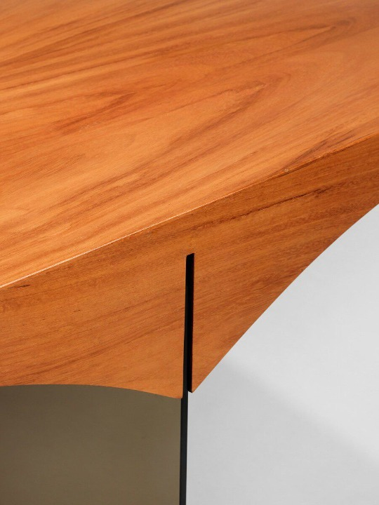 Solid Wood Writing Desk with Tempered Glass Legs, Walnut Home Office Desk, Danish Modern Computer Desk with Sculpted Wood Top, Executive Study Table for Office, Bedroom, Living Room