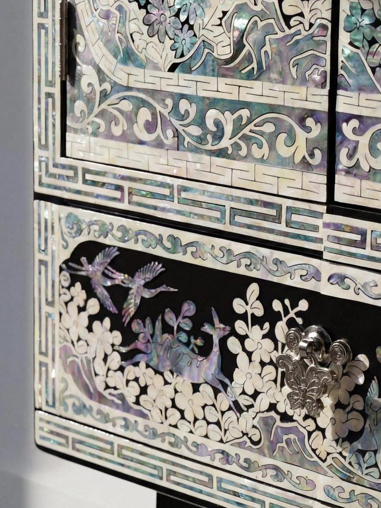 Mother of Pearl Inlay Jewelry Cabinet, Black Lacquer Wooden Jewelry Box with Doors and Drawer, Necklace Earring Ring Organizer Chest for Dresser Vanity Decor