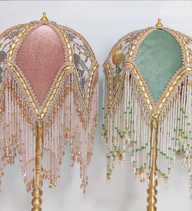 Peach Pink Vintage Fringe Table Lamp, 19.7 Inch French Style Bedside Lamp with Floral Bird Fabric Shade, Beaded Tassel Accent Lamp with E27 Socket for Bedroom, Living Room, Study
