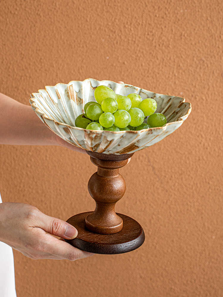 "Artistic Fruit Tray" – Wabi-Sabi Style Pedestal Dessert Stand, Carved Floral Bowl with Wood Base for Snacks, Desserts, Coffee Table Display