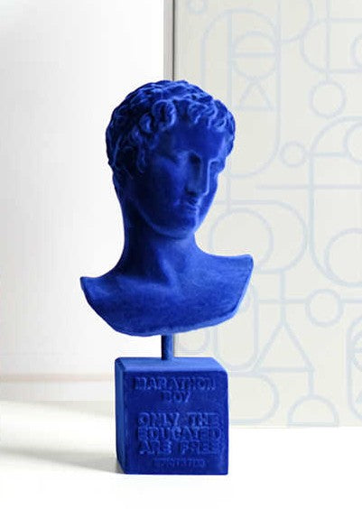 "Marathon Boy" Modern Velvet Flocked Resin Sculpture, Artistic Greek Bust for Home Office Display, Inspirational Decor