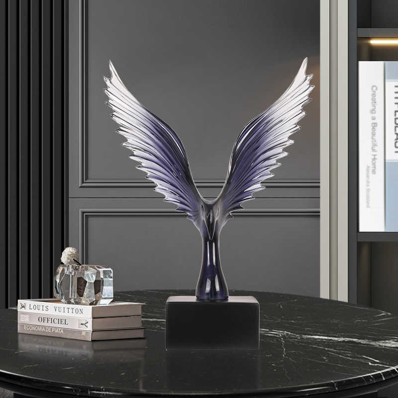 Modern Luxury Glass Eagle Sculpture – High-End Decor Accent for Wine Cabinet, Living Room, Office, or TV Console