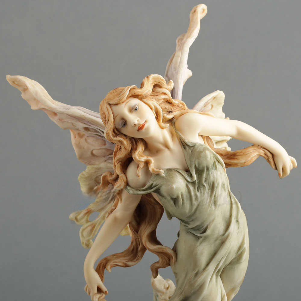 Fairy with Calla Lily Figurine – Elegant Home Decor Gift, Flower Spirit Sculpture, Creative Art