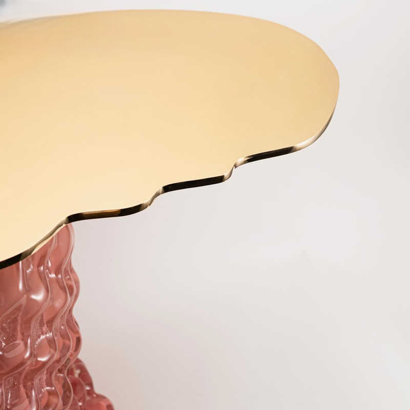 Designer Creative Resin Side Table, Transparent Accent Table with Gold Top, Modern Sofa End Table for Villa Living Room & Bedroom