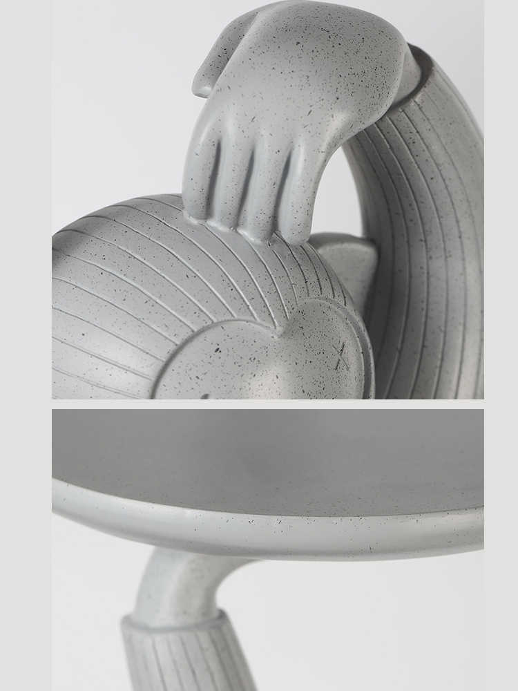 Monkey Tray Side Table – Creative Sculptural Floor Accent, Modern Living Room Decorative Stand with Serving Plate