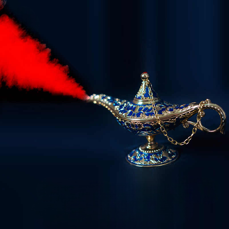 Aladdin's Magic Lamp Metal Prop, Interactive Stage Trick Lamp, Smoke, Confetti & Dove Vanish Magic Illusion, Genie Theme Performance Accessory