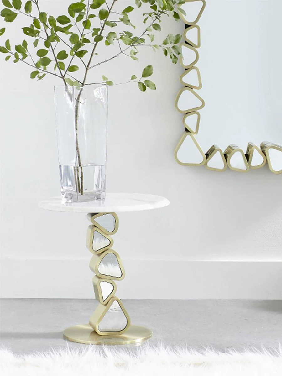 Modern Luxury Marble Side Table, Small Designer Round Coffee Table with Unique Geometric Metal Base, 18-Inch End Table for Living Room, Bedroom, Accent Corner