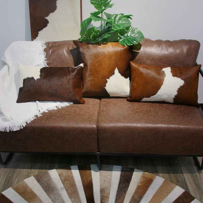Luxury Cowhide Throw Pillow Cover – European Style Natural Hair-On-Hide Decorative Cushion, Premium Lumbar Pillow for Home & Villa Décor