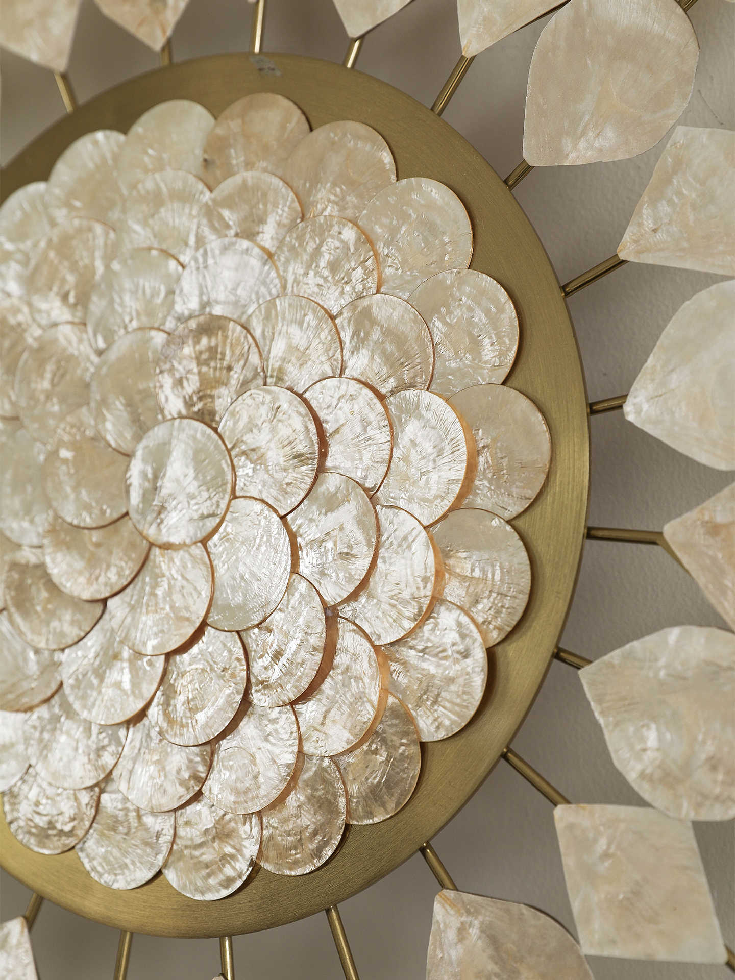 Luxury Gold Geometric Starburst Wall Art, Pearl Shell Decorative Metal Sculpture for Living Room & Dining Room