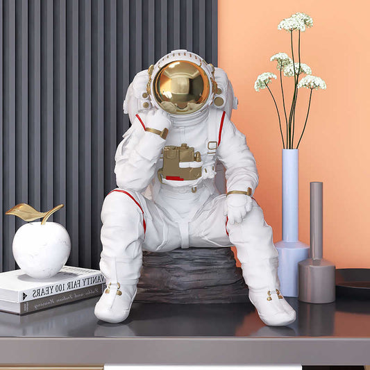 Luxury Astronaut Figurine – Modern Living Room, TV Cabinet, Entryway, Office Decor, Housewarming Gift