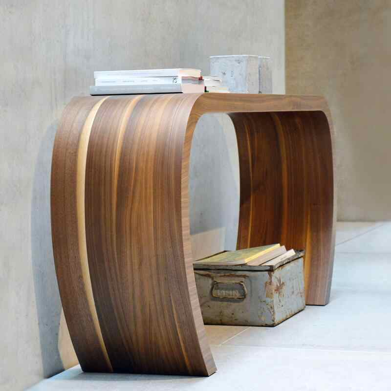 Modern Curved Walnut Console Table, Scandinavian Wabi-Sabi Style Entryway Table with Flowing Design, Contemporary Italian-Inspired Hall Display Table