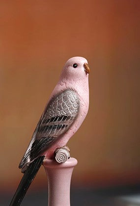 Modern Pink Crane Bird Figurine, Creative Minimalist Desk Decor for Office, Living Room & TV Cabinet, Contemporary Animal Sculpture