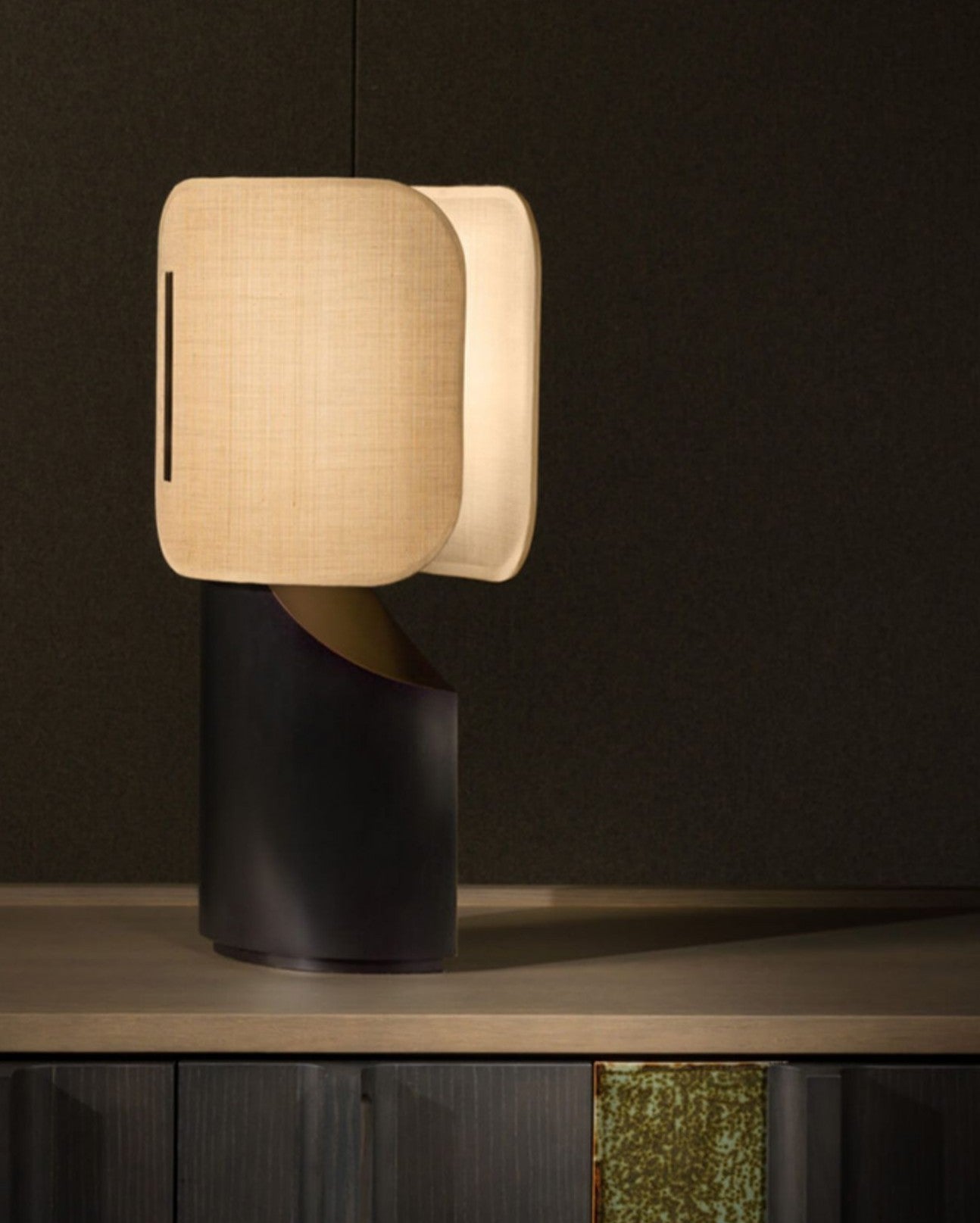 Postmodern Designer Fabric Table Lamp, Artistic Decorative Bedside Lamp with Button Switch, Modern Minimalist Accent Light for Bedroom, Study, Living Room