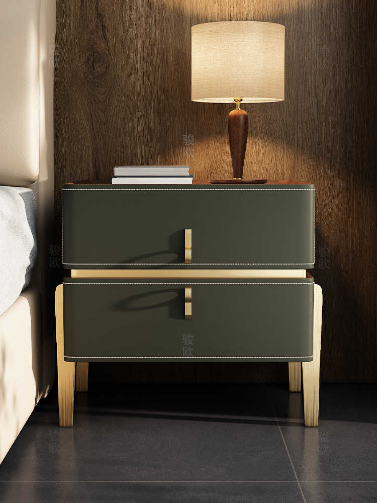 Modern Luxury Saddle Leather Solid Wood Nightstand – Double Drawer Minimalist Bedside Table with Sintered Stone Top