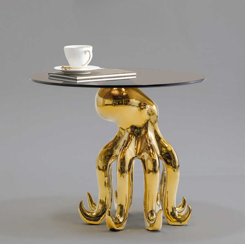 Luxury Gold Octopus Side Table – Creative Animal-Inspired Accent Table with Glass Top, Modern Sofa and Bedside End Table for Living Room or Showcase Decor