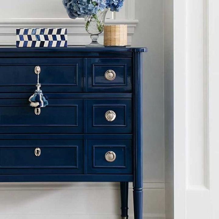 Luxury Blue Solid Wood Entryway Cabinet, Carved Drawer Storage Sideboard for Hallway, Foyer & Living Room – Elegant Organizer