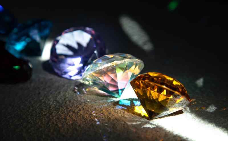 4cm Colored Crystal Glass Diamond Set – Children's Toy Gems & Photography Props, Display Case Decorations
