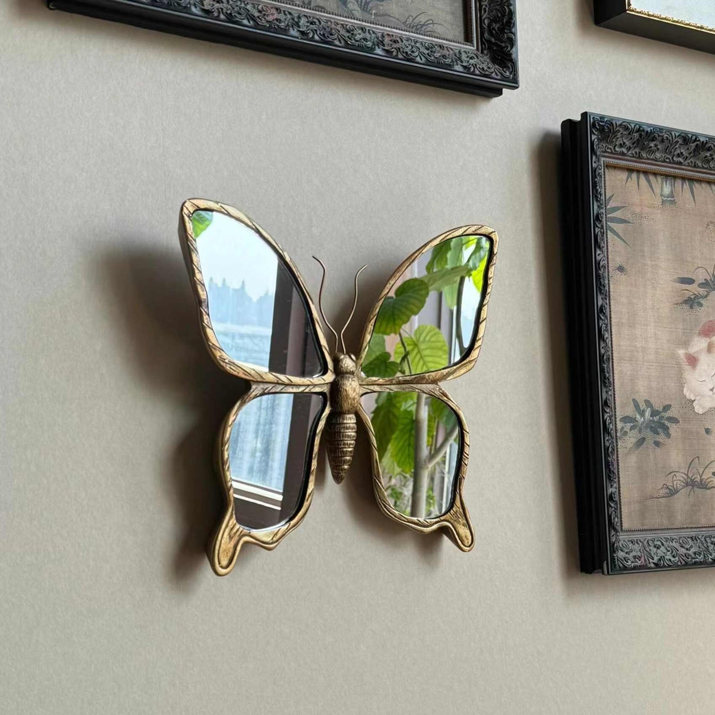 Luxury Butterfly Mirror Wall Decor with Antique Gold Frame, 3D Sculptural Accent Piece for Living Room & Bedroom