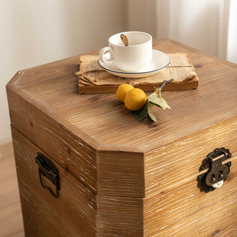Vintage Solid Wood Storage Chest Coffee Table, Wabi-Sabi Distressed Square Side Table with Lid, Multi-Purpose Nightstand Ottoman