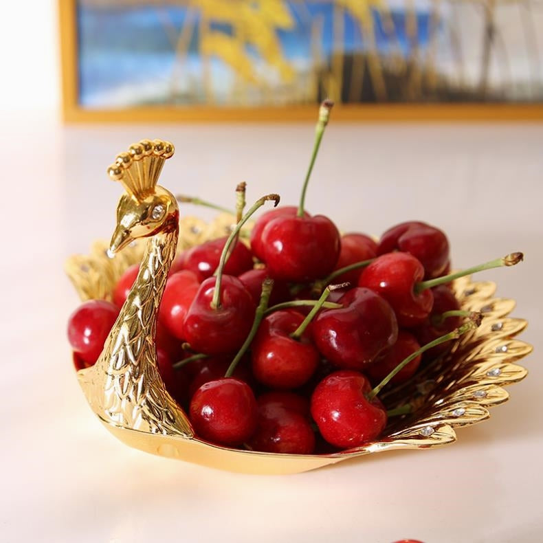 Luxury Golden Peacock Fruit Bowl – Decorative Zinc Alloy Tray for Living Room, Coffee Table, Snacks, Candy, Nut Serving, Wedding Gift