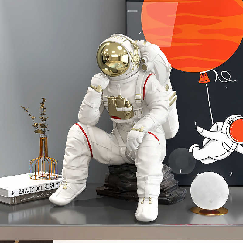 Luxury Astronaut Figurine – Modern Living Room, TV Cabinet, Entryway, Office Decor, Housewarming Gift
