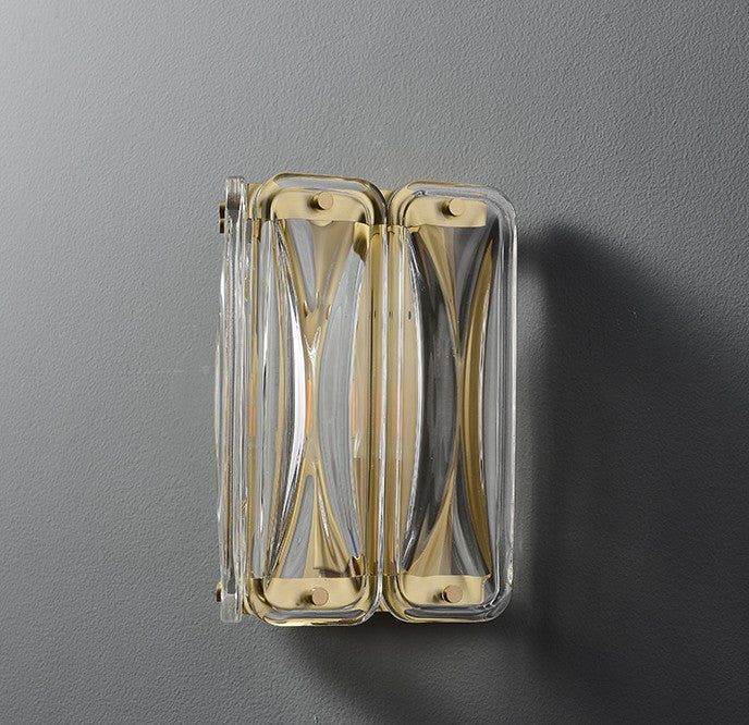 Modern Luxury Brass and Crystal Glass Wall Sconce, Single Layer LED Bedside Lamp, Mid-Century Designer Accent Light for Bedroom, Living Room, Hallway