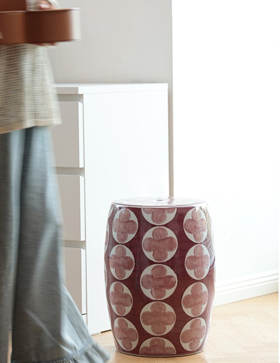 Ceramic Garden Stool with Hand-Painted Four-Leaf Clover, Red Decorative Drum Stool for Living Room, Patio & Side Table Use