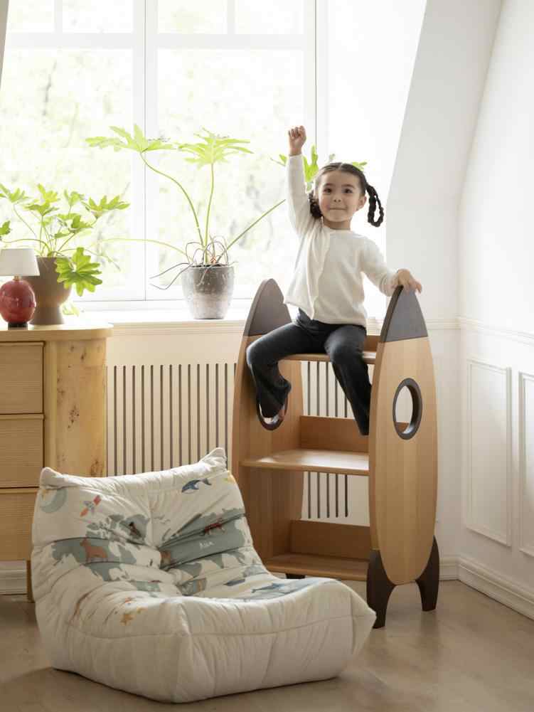 Rocket-Shaped Kids Bookshelf & Storage Cabinet, Premium Natural Wood Children's Furniture with Space Theme, Multi-Purpose Toy Organizer