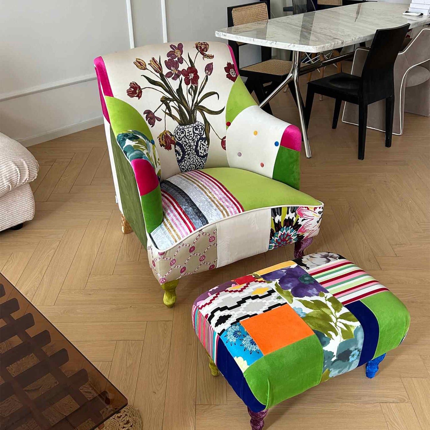 European Country Patchwork Accent Chair – Colorful Mixed Fabric Armchair with Solid Wood Legs, Bohemian Reading Chair with Footstool