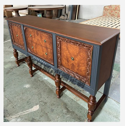 French Vintage Two-Tone Sideboard with Burl Wood Panels & Hand-Carved Details, American Style Solid Wood Storage Cabinet on Turned Legs
