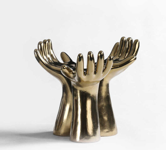 Creative Golden Ceramic Hands Sculpture – Luxury Home Decor Art Piece for Entryway, Wine Cabinet & Hotel Display