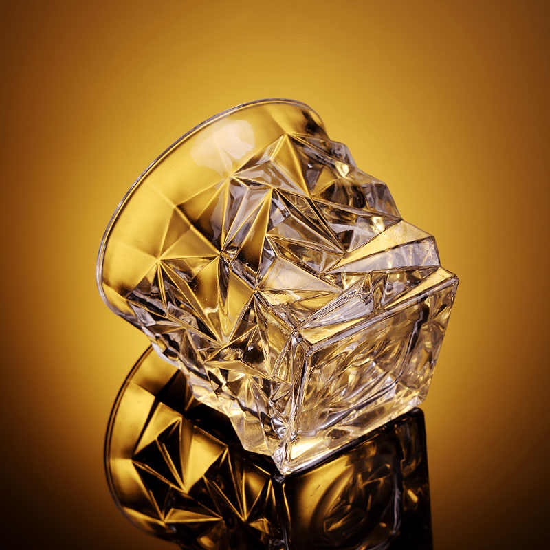 Creative Crystal Whiskey Glasses Set, Luxury Vintage Diamond-Cut Bar Tumblers for Home & Cocktail Use
