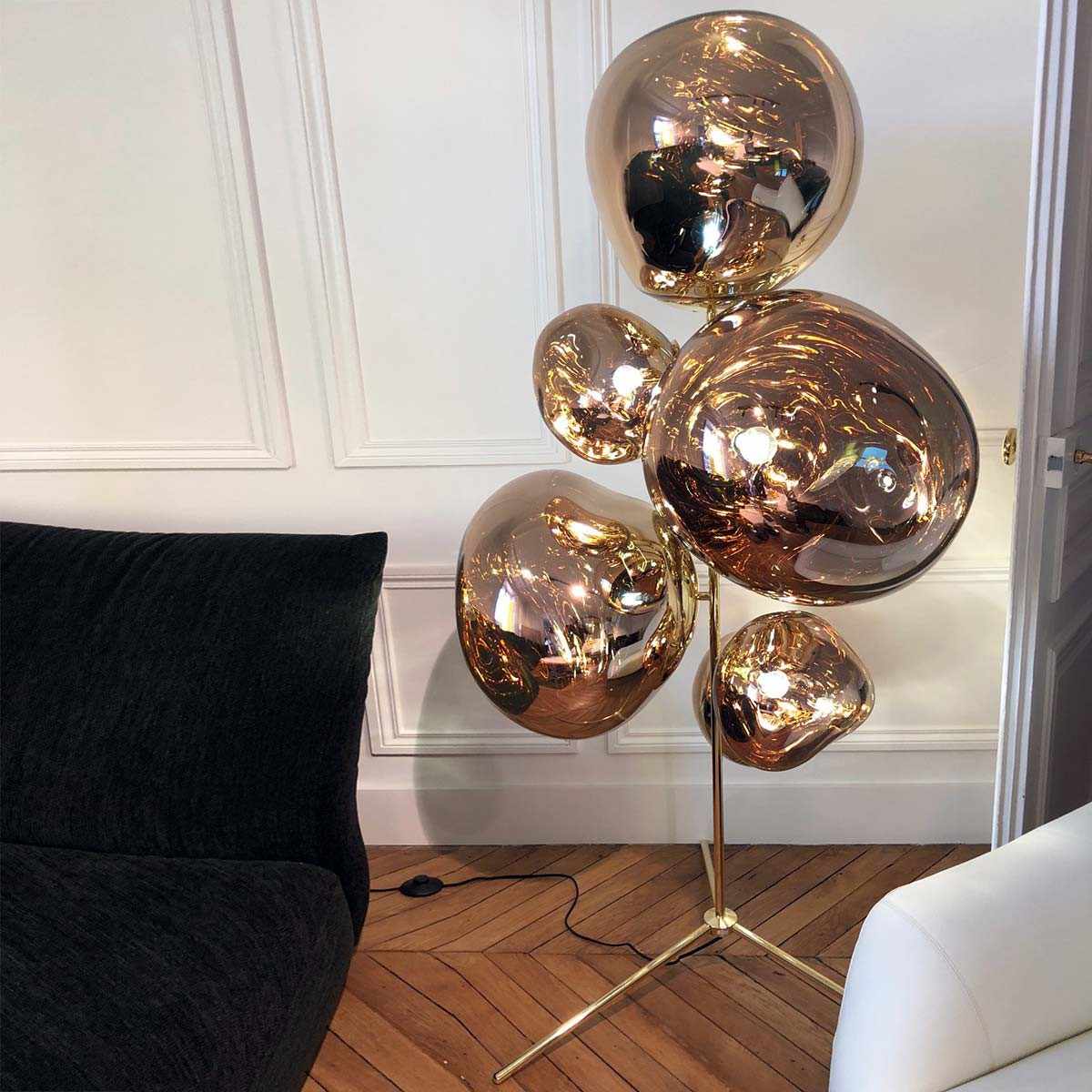 Modern Lava Bubble Floor Lamp, Designer Moon-Inspired Standing Light with Brass Base for Living Room Hotel Lobby, Contemporary Art Sculpture Lighting