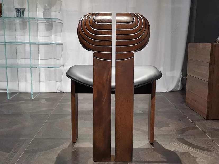 African-Inspired Solid Wood Dining Chair – Sculptural Backrest Design with Leather Seat, Contemporary Luxury Chair for Dining Room, Restaurant, Modern Home