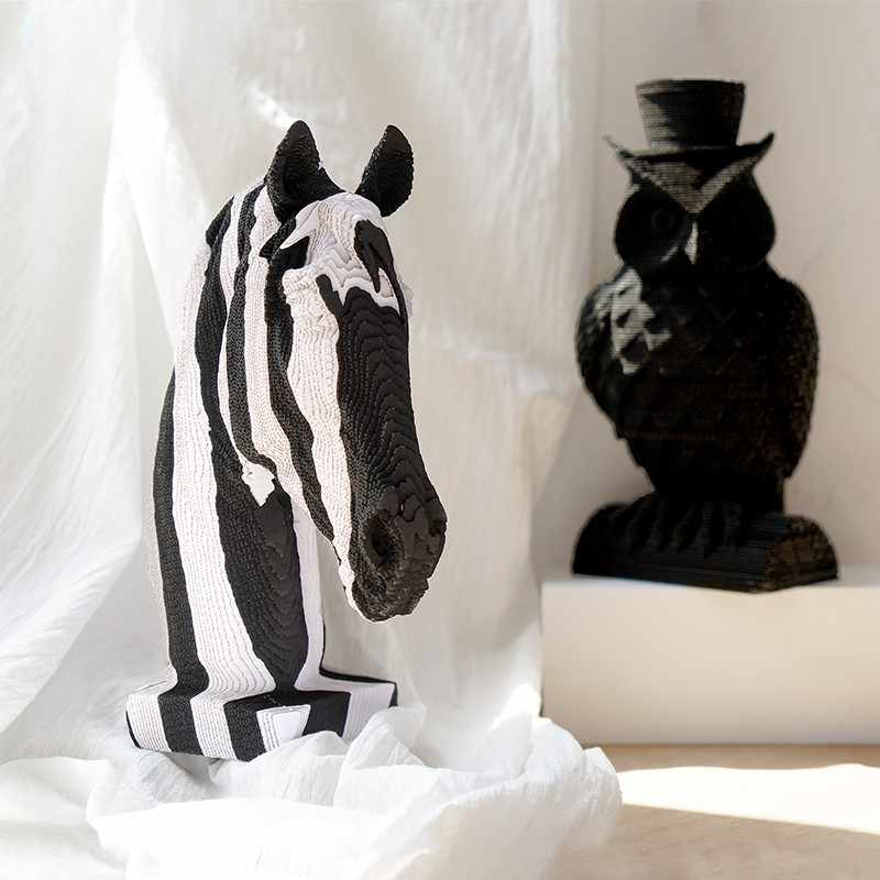 DIY 3D Layered Zebra Head Sculpture – Paper Craft Model Kit, Modern Black and White Animal Decor for Living Room, Office, or Desktop Display
