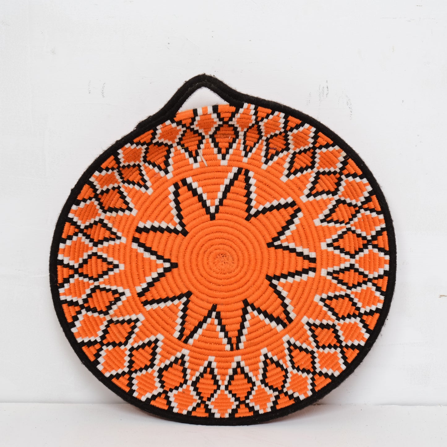 Moroccan Handmade Wall Basket, Chestnut Woven Plate, Decorative Storage Tray