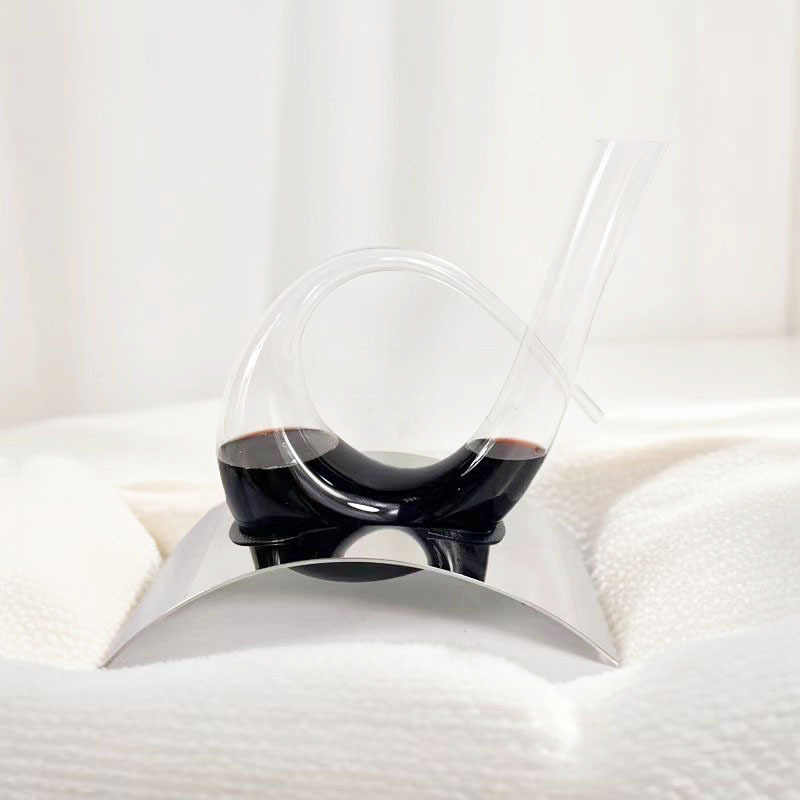 Luxury Harp-Shaped Wine Decanter with Stainless Steel Stand – Creative Glass Aerator Set for Elegant Wine Service
