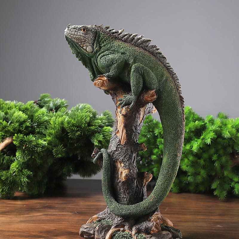 Lifelike Iguana Chameleon Sculpture on Driftwood Branch, Realistic Reptile Figurine for Home Garden Decor, European Style Animal Art Piece