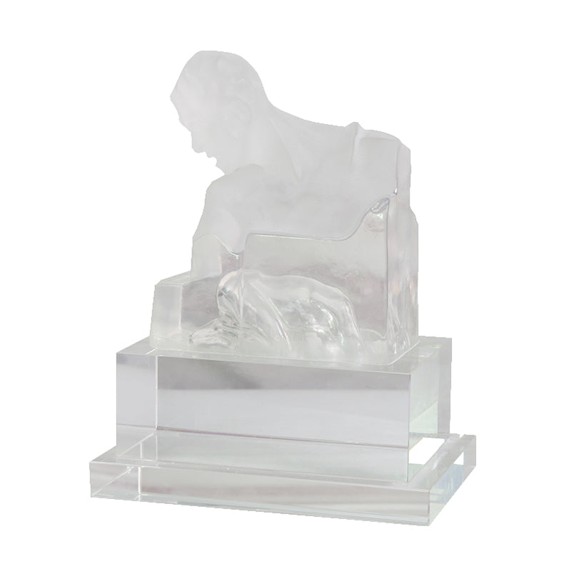 Modern Transparent Resin Abstract Figure Sculpture – David Venus Soft Furnishing, Sales Office, Living Room, Sample Room Decor