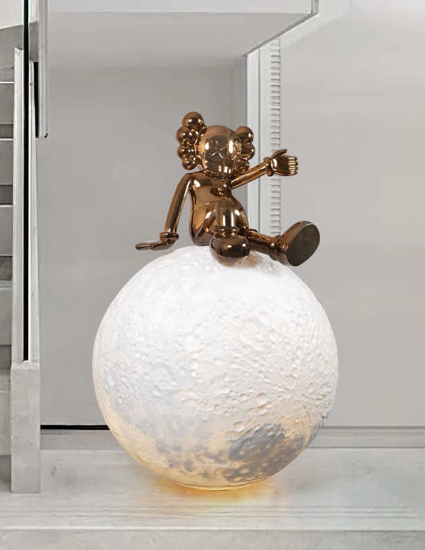 Modern Designer Bear Figurine Moon Lamp, Large Cartoon Sculpture for Living Room, Nursery & Staircase Decor, Luxury Creative LED Art