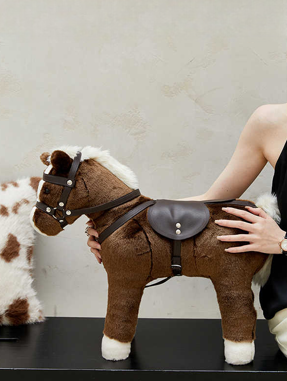 Little Brown Horse Plush Pillow – Novelty Pony Stuffed Animal Doll, Sofa Throw, Cute Home Decor, Housewarming/Birthday Gift