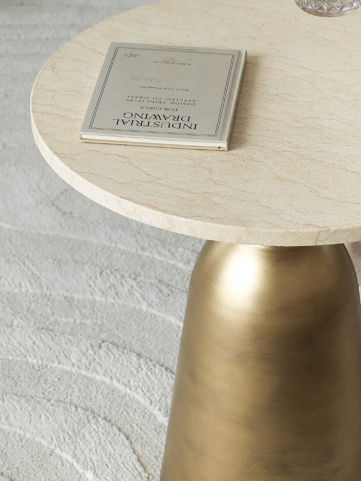 Marble & Gold Round Side Table, Modern Luxury Accent Table for Living Room, Sofa & Entryway – Designer Coffee Table